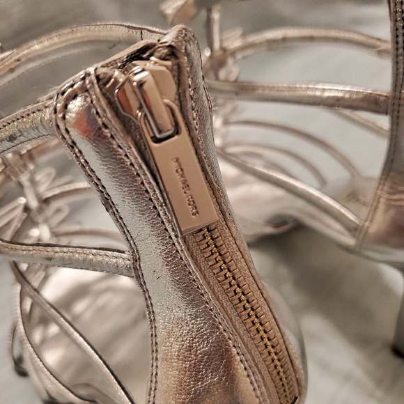 🆕 Michael Kors Veronica Caged Heels Metallic 10